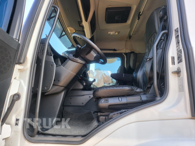 벤츠 아록스 299 후축 냉장 컨테이너탑 4.5톤 오토 9