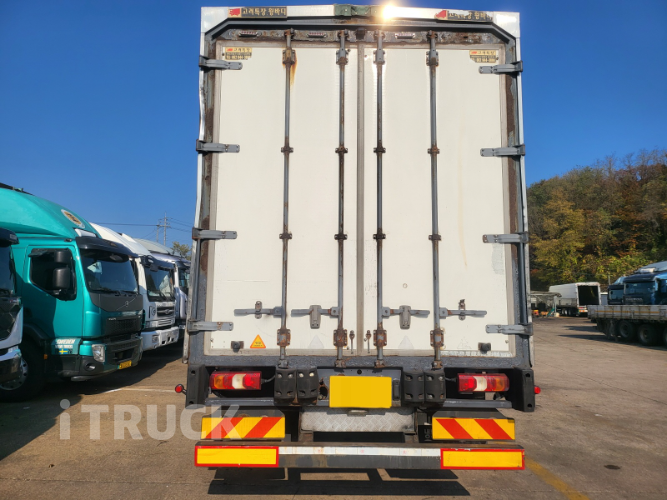 벤츠 아록스 299 후축 냉장 컨테이너탑 4.5톤 오토 4