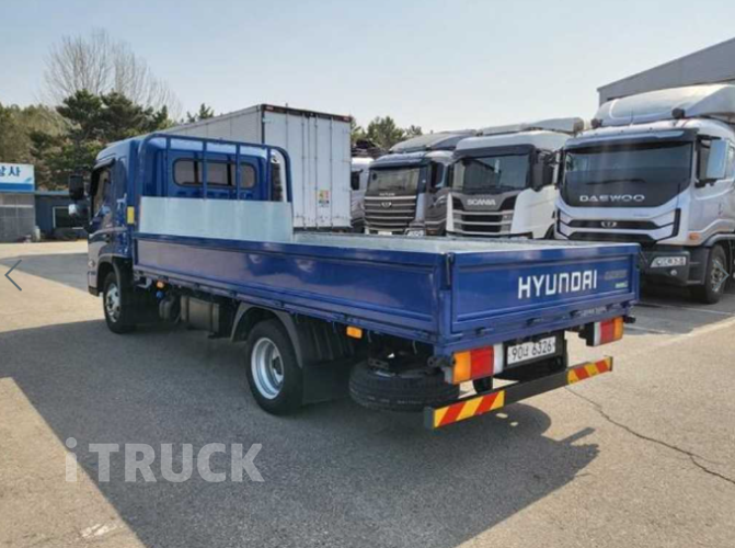 현대 올뉴마이티 2.5톤 카고 슈퍼캡 4