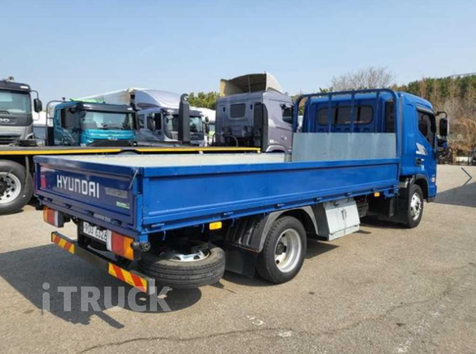 현대 올뉴마이티 2.5톤 카고 슈퍼캡 3