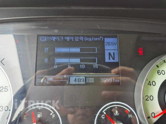 현대 메가트럭 280 단바리 카고 5톤 오토 17