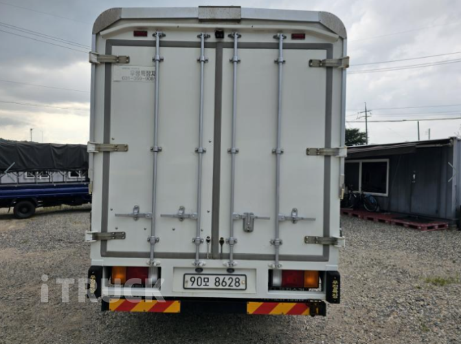 현대 올뉴마이티 2.5톤 윙바디 슈퍼캡 3