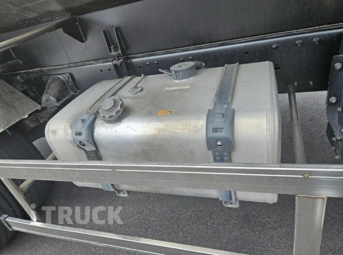 현대 살수차 뉴파워트럭 스텐탱크 8,000L 수동 11