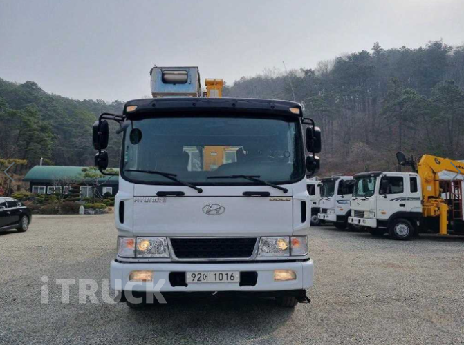 현대 카고크레인 수산중공업 메가트럭 5톤 2