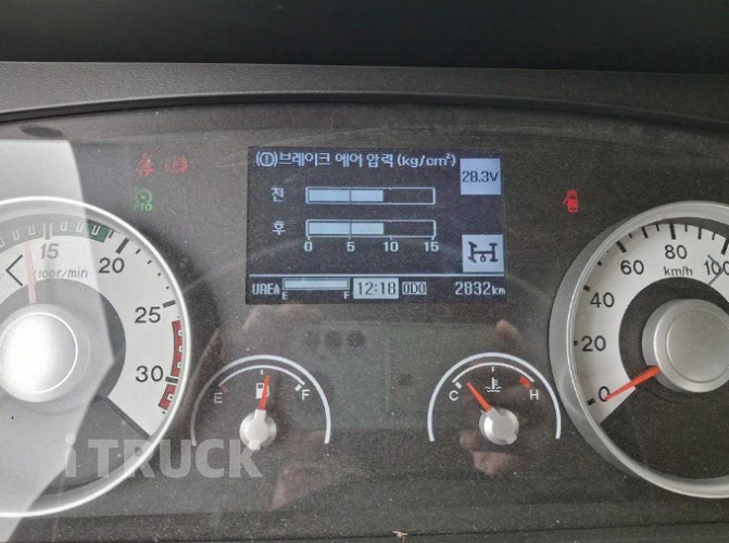 현대 카고크레인 수산중공업 메가트럭 5톤 15