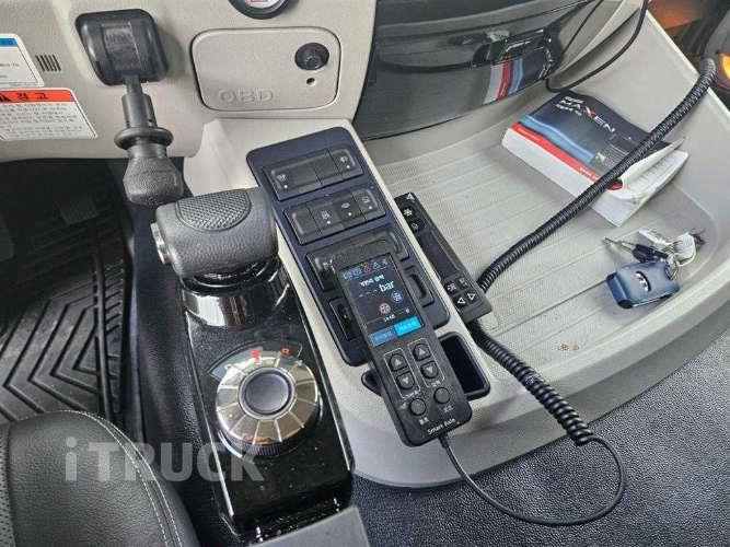 타타대우 맥쎈 320 후축 윙바디 9톤 오토 11