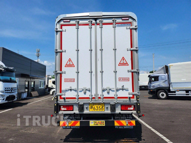 타타대우 맥쎈 320 후축 윙바디 11.5톤 오토 리타더 4