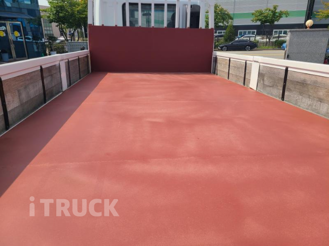 현대 메가트럭 260 단바리 카고 5톤 수동 8