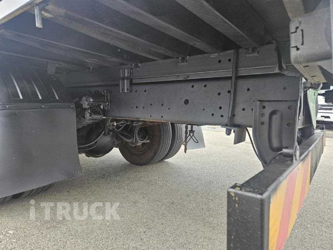 현대 메가트럭 235 단바리 카고 5톤 수동 9