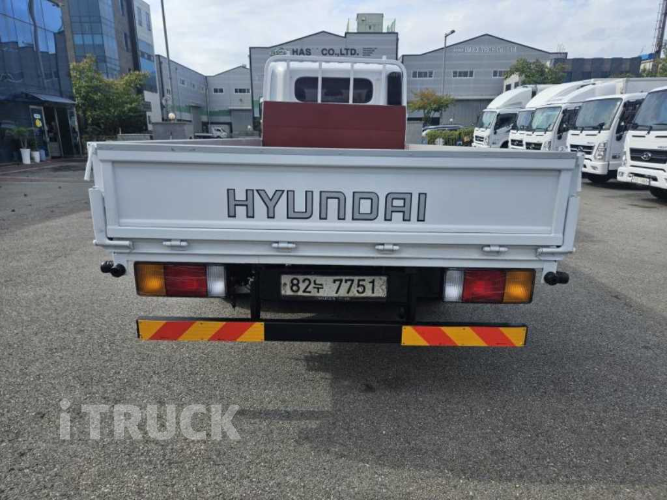 현대 올뉴마이티 2.5톤 카고 슈퍼캡 5