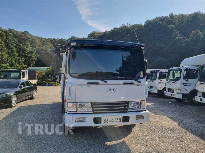 현대 메가트럭 250 단바리 카고 4.5톤 수동 2