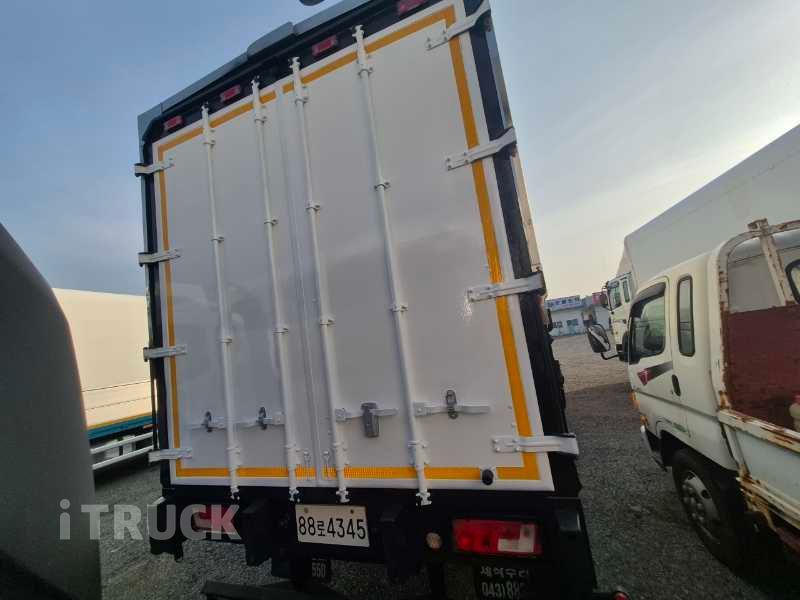 타타대우 프리마 320 후축 윙바디 8.5톤 오토 4