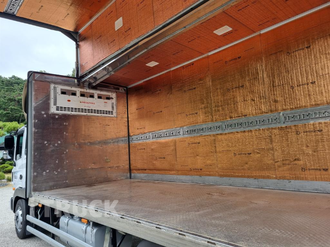 현대 메가트럭 280 단바리 윙바디 5톤 오토 6