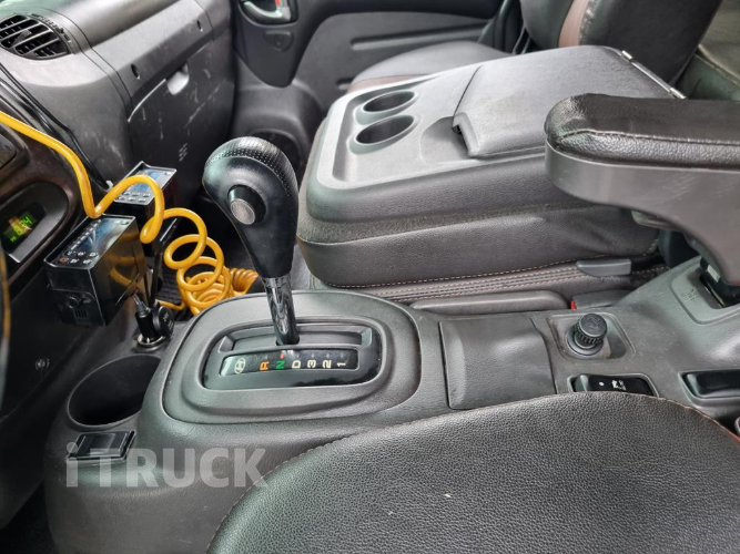 현대 메가트럭 280 단바리 윙바디 5톤 오토 10