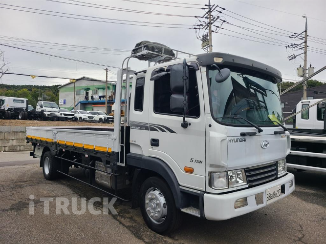 현대 메가트럭 280 단바리 카고 5톤 수동 2