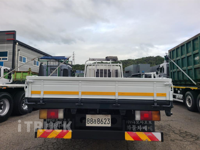 현대 메가트럭 280 단바리 카고 5톤 수동 6