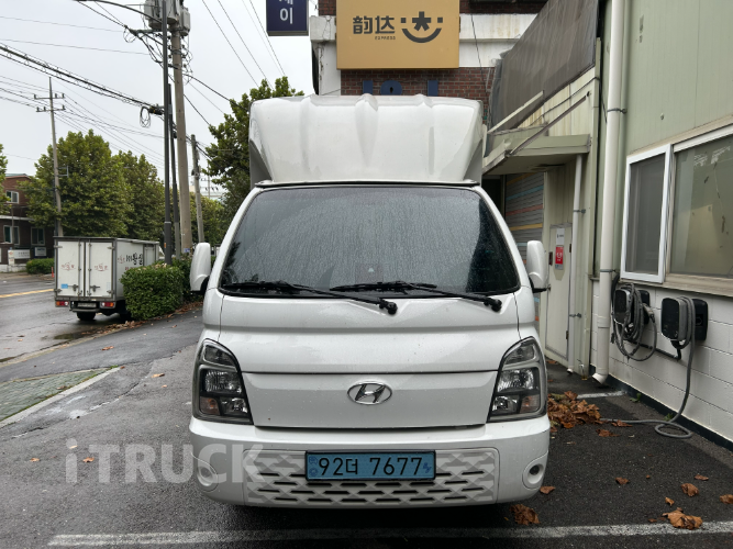 현대 포터2 1톤 윙바디 슈퍼캡 초장축 전기 1