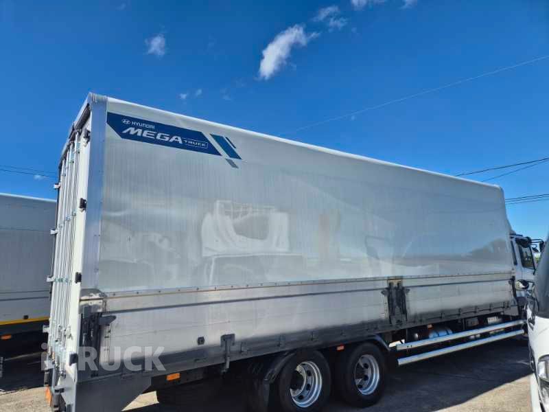 현대 메가트럭 280 후축 윙바디 4.5톤 수동 3