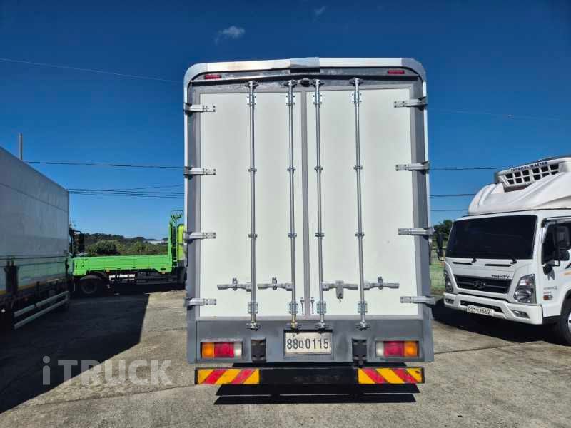 현대 메가트럭 280 후축 윙바디 4.5톤 수동 5