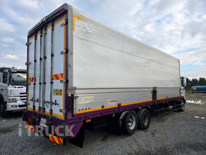 현대 메가트럭 260 후축 윙바디 4.5톤 수동 5