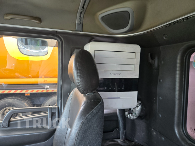 현대 메가트럭 260 후축 윙바디 4.5톤 수동 9