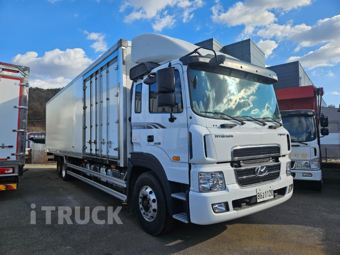 현대 메가트럭 와이드캡 300 후축 냉동탑 4.5톤 수동