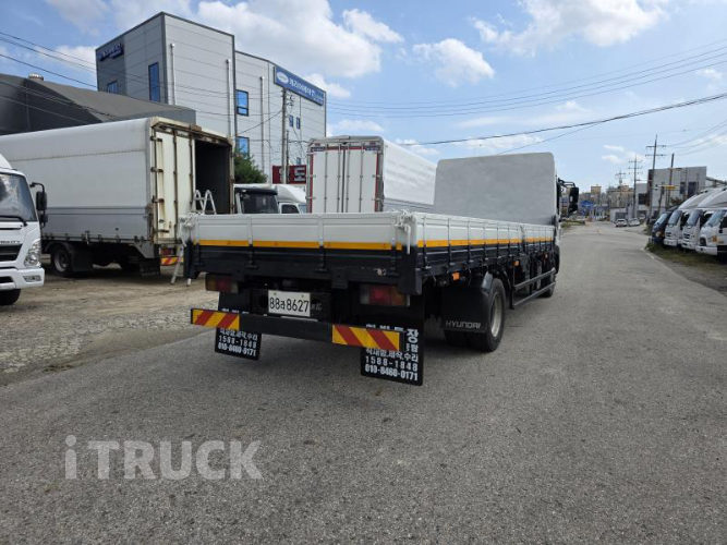 현대 메가트럭 260 단바리 카고 4.5톤 수동 5