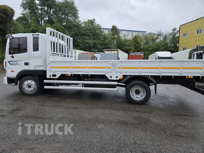 현대 메가트럭 260 단바리 카고 5톤 수동 6