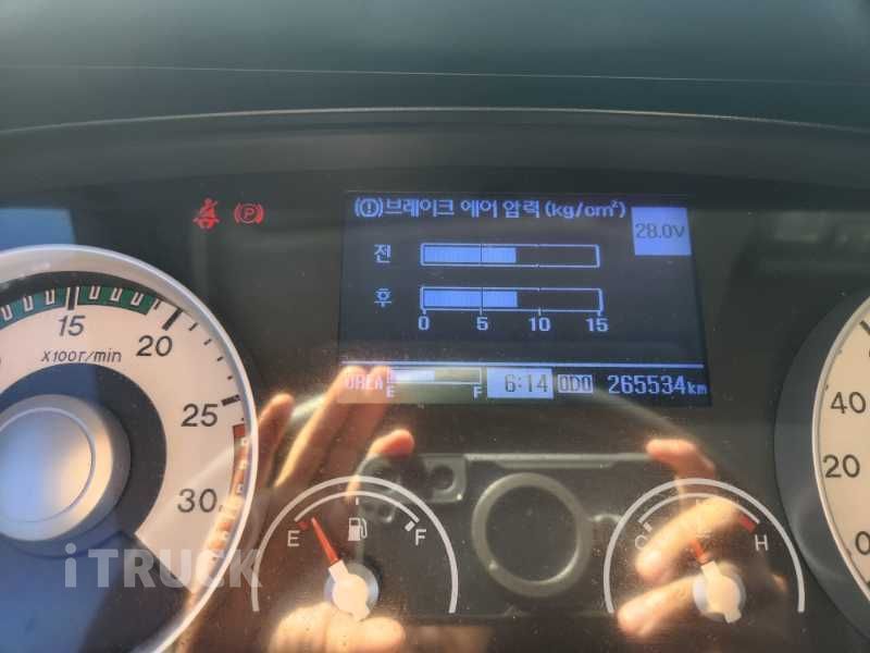 현대 메가트럭 280 단바리 윙바디 5톤 수동 8