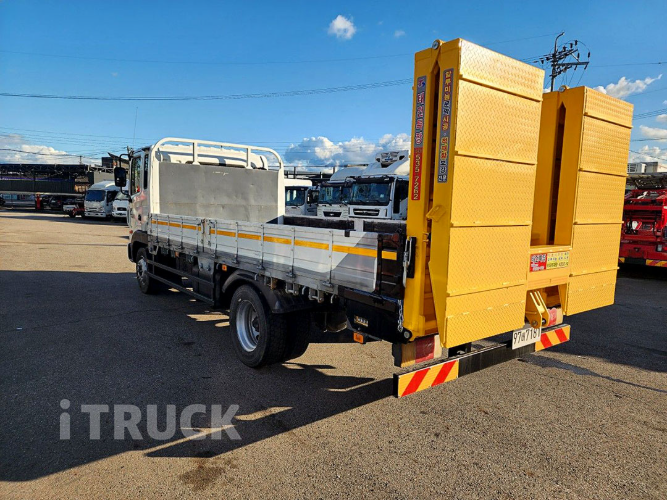 현대 어부바카 메가트럭 5톤 3