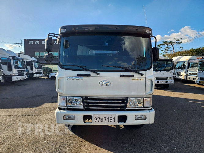 현대 어부바카 메가트럭 5톤