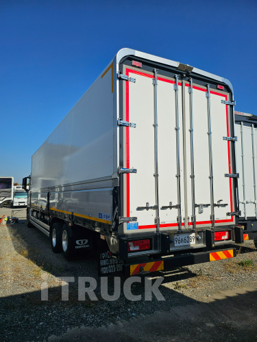 타타대우 맥쎈 320 후축 냉장윙 8.5톤 오토 4