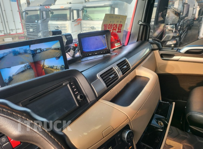 만 TGS 500 후축 상승윙바디 25톤 오토 리타더 12