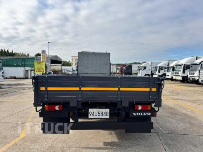 볼보 FL 280 앞축 카고 6.5톤 오토 3