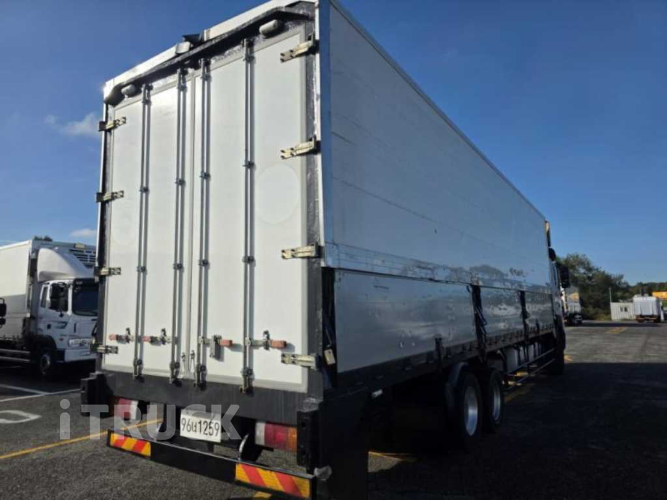 현대 메가트럭 와이드캡 280 후축 윙바디 4.5톤 수동 3