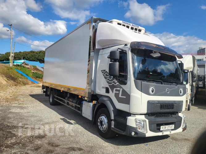 볼보 FL 280 단바리 윙바디 4.5톤 오토 1