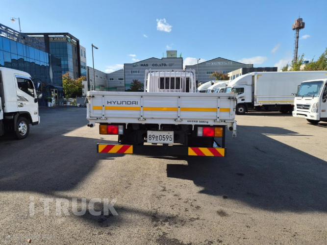 현대 메가트럭 단바리 카고 5톤 수동 7