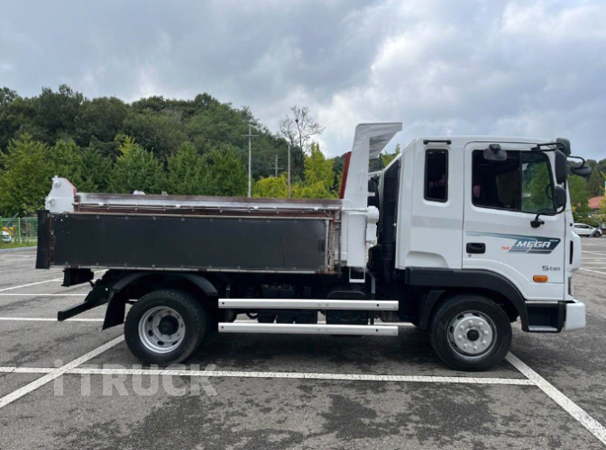 현대 메가트럭 화물덤프 5톤 2