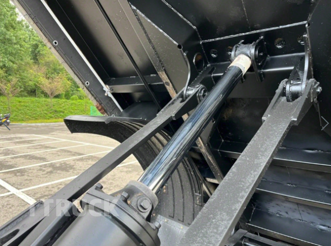 현대 메가트럭 화물덤프 5톤 13