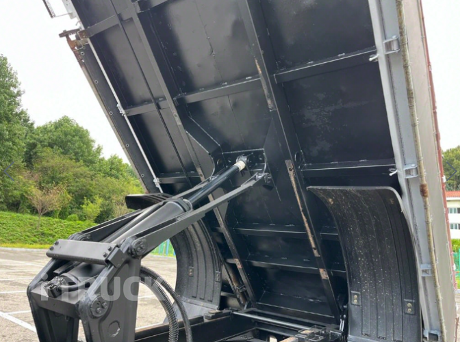 현대 메가트럭 화물덤프 5톤 12