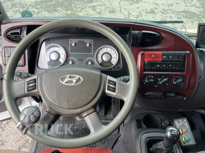 현대 메가트럭 화물덤프 5톤 17