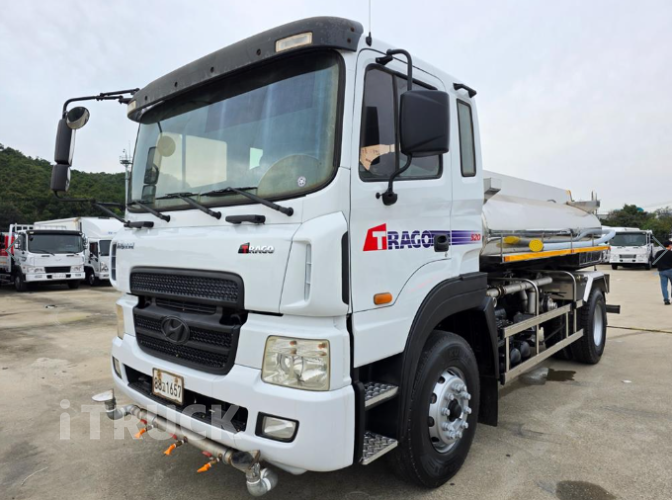 현대 살수차 트라고 스텐탱크 8,000L 오토 0