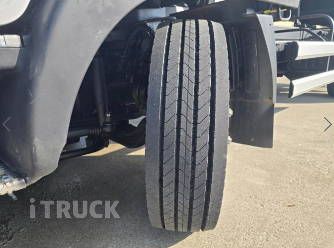 현대 메가트럭 화물덤프 5톤 17