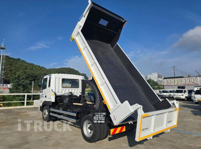 현대 메가트럭 화물덤프 5톤 10