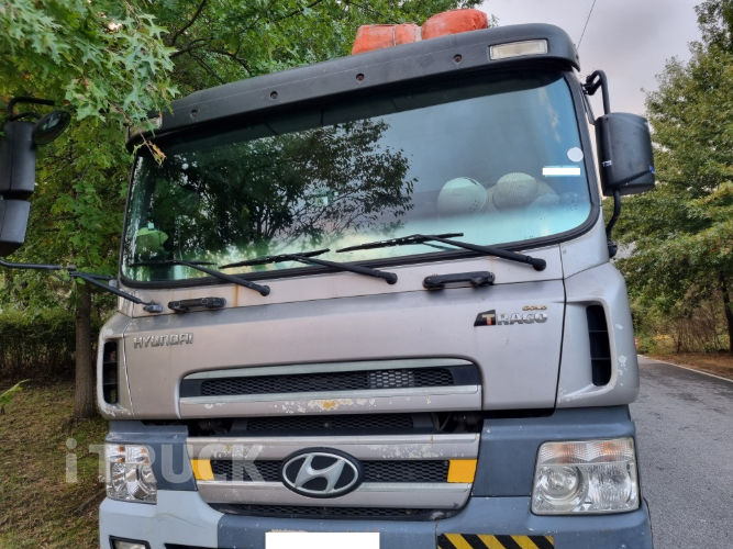 현대 트라고 460 앞축 카고 25톤 오토 0