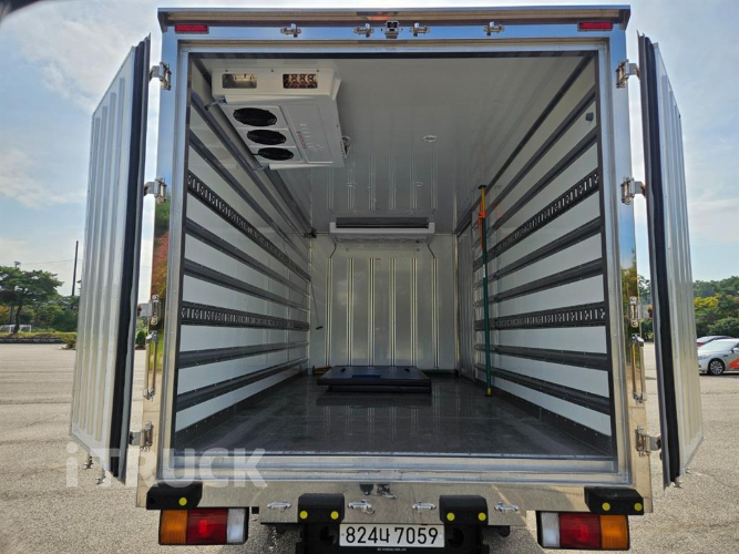 현대 올뉴마이티 3.5톤 광폭 냉동탑 투냉 7