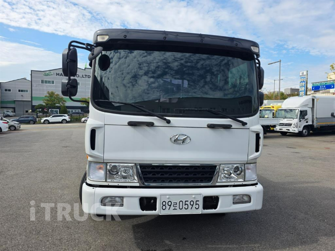 현대 메가트럭 280 단바리 카고 5톤 수동 1