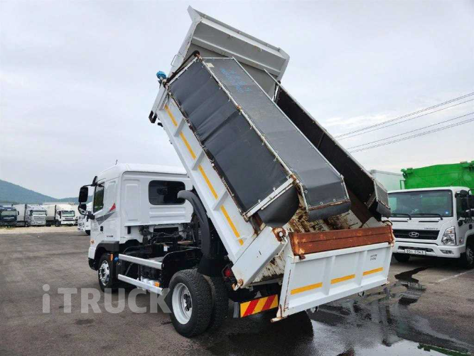 현대 파비스 화물덤프 5.5톤 10