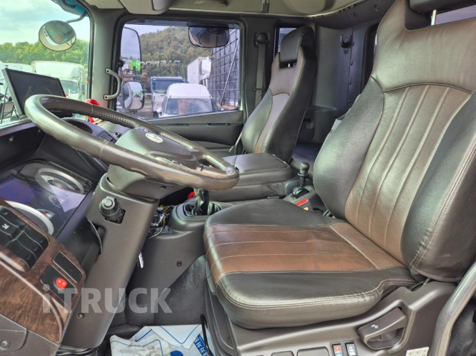 현대 메가트럭 280 단바리 윙바디 4.5톤 수동 8