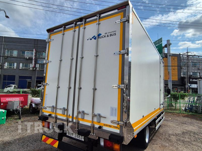 현대 올뉴마이티 3.5톤 광폭 냉동탑 7